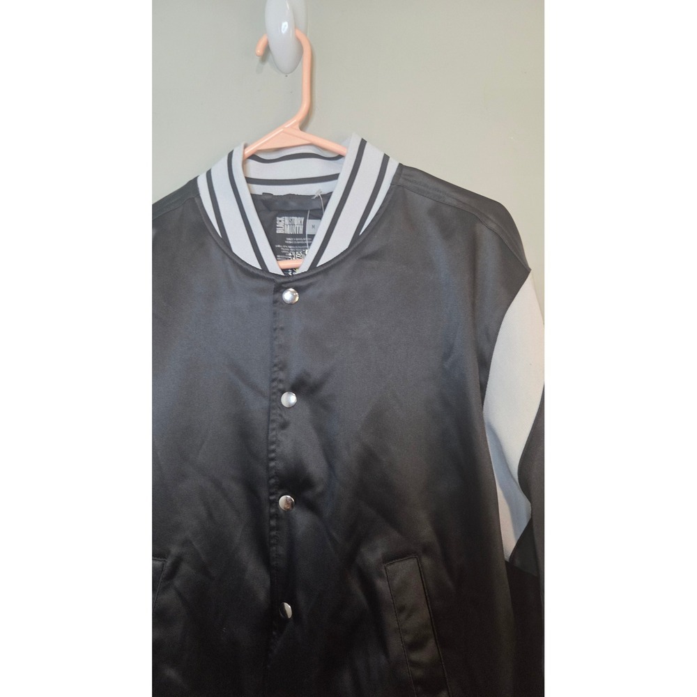 Black History Month Elevate Varsity Bomber Jacket Mens Medium Satin Black White - Picture 2 of 6